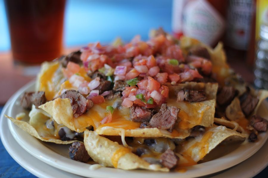 A plate of nachos from Roadhouse